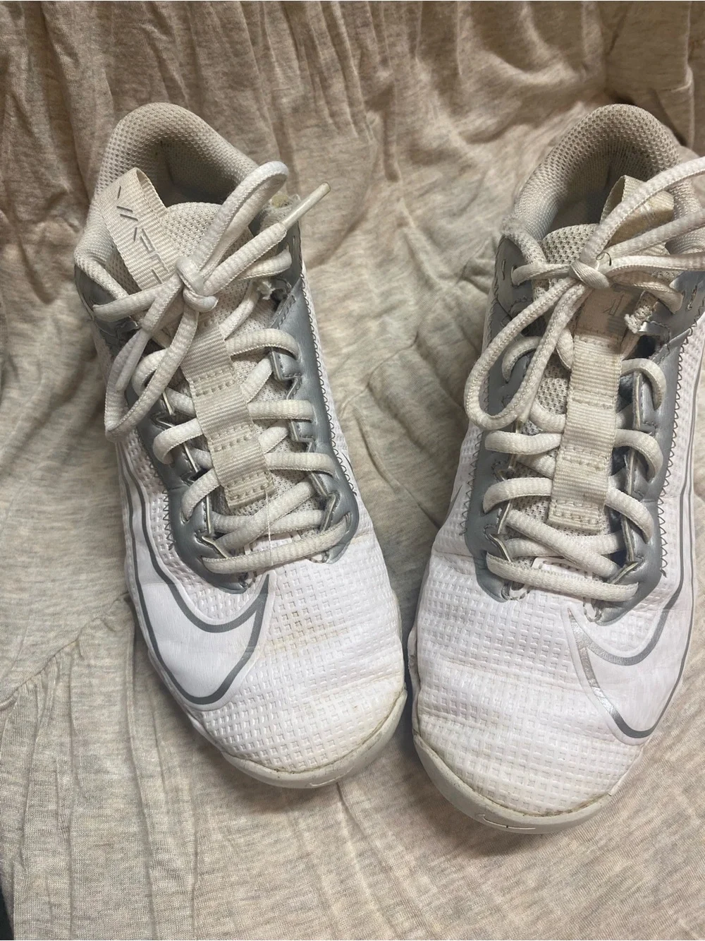 Nike White and Gray Low-Top Athletic Sneakers
